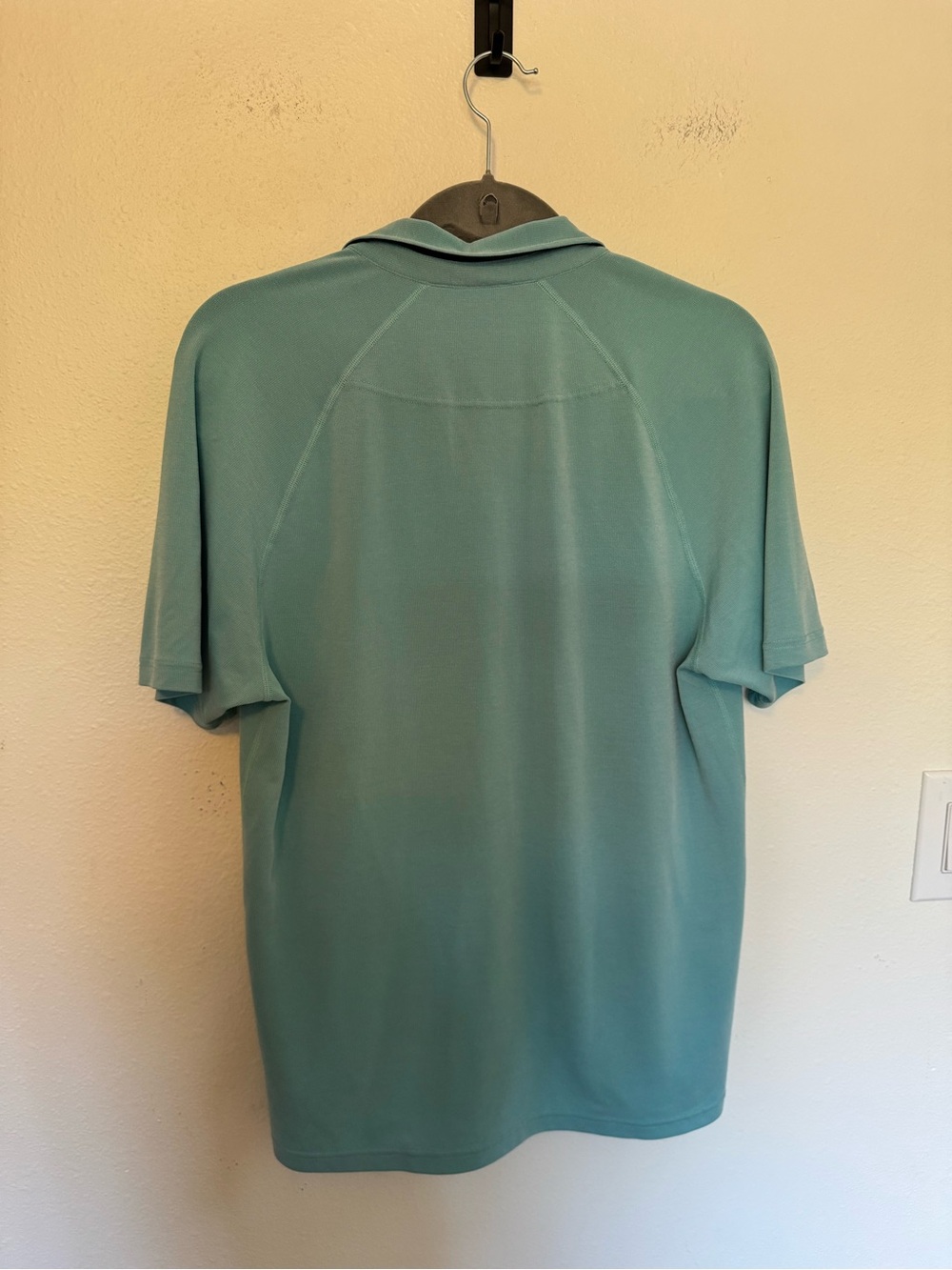 Rhone Delta Pique Mens Polo Shirt Lightweight Active Medium Blue Green EUC - Picture 4 of 11